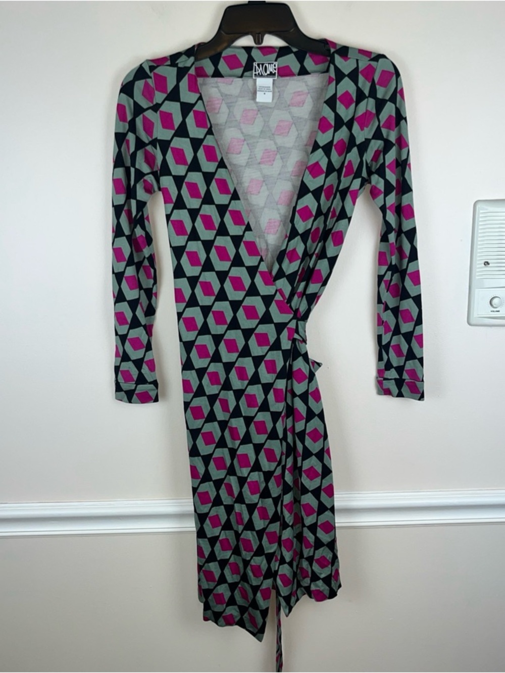 Diane Von Furstenberg New Julian 100%Silk Jersey Wrap Dress Sz 0 Geometric Print